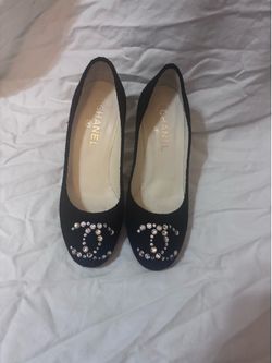 Channel Heels Size 8.5