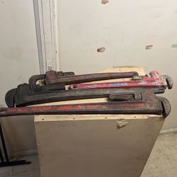 Pipe Wrenches 