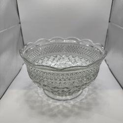 Anchor Hocking Weford Pattern Glass Fruit Bowl Circa 1960's