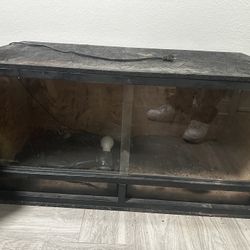 Reptile Tank