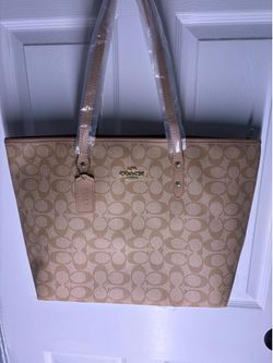 Tan/Light brown Coach tote bag