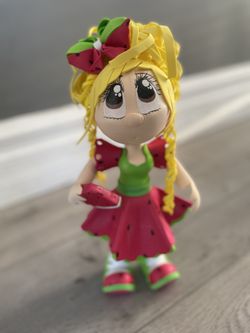 CUSTOM DOLL