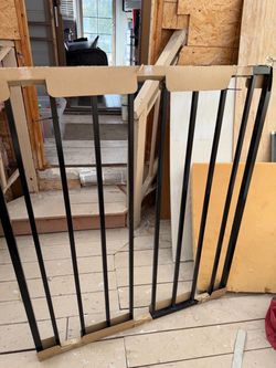 Black Metal Baby Safety Gate