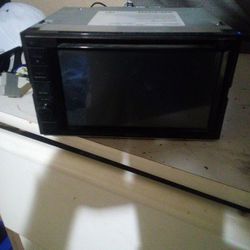 Kenwood Touch Screen Head Unit 