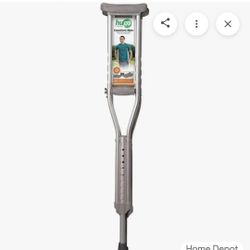 2 Pair Of Under Arm Crutches