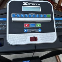 XTERRA Smart Fitness Folding Treadmill
