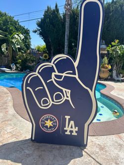 LA Dodgers finger.. Los Angeles Dodgers