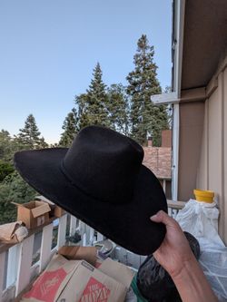 Black wool cowboy hat -size large