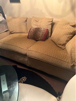 Very nice sofa very comfortable
