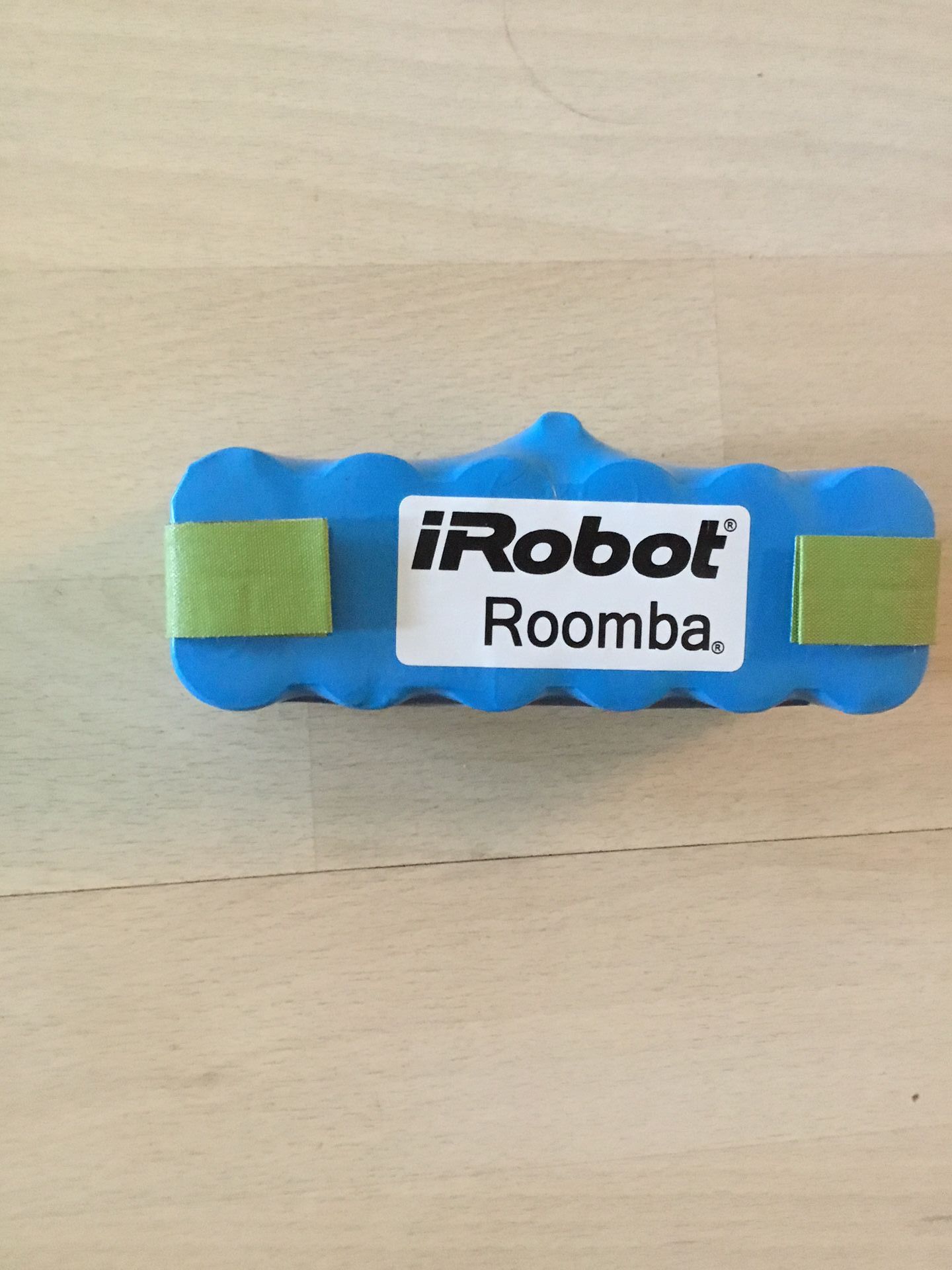 Roomba 500 Series 1800 Battery And 2 Towers 