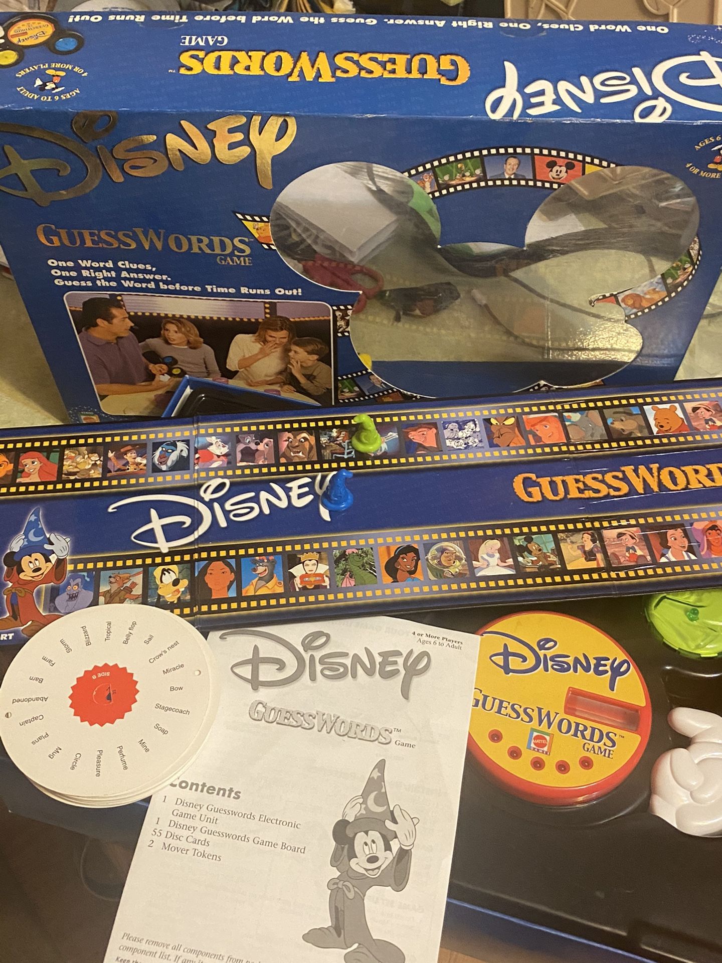 Vintage Disney guess works Electronics game all the pieces complete game