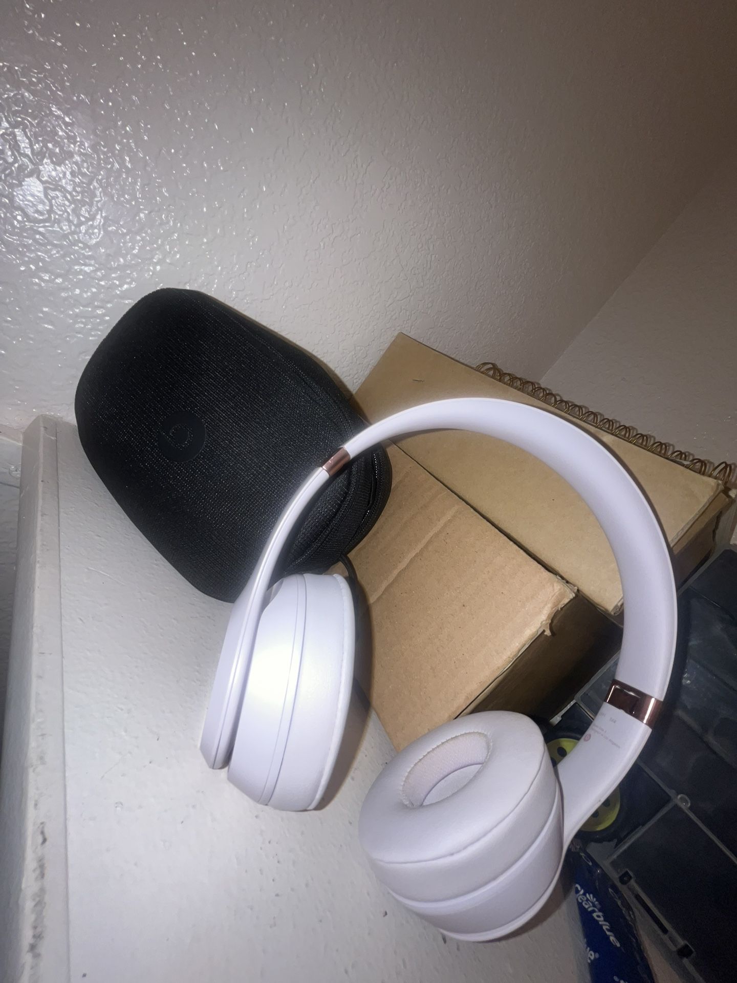 BEATS SOLO 4 BLUETOOTH WIRELESS ON EAR HEADPHONES