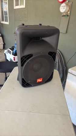 Nutek Bluetooth 15”P.A. Speaker with fm radio