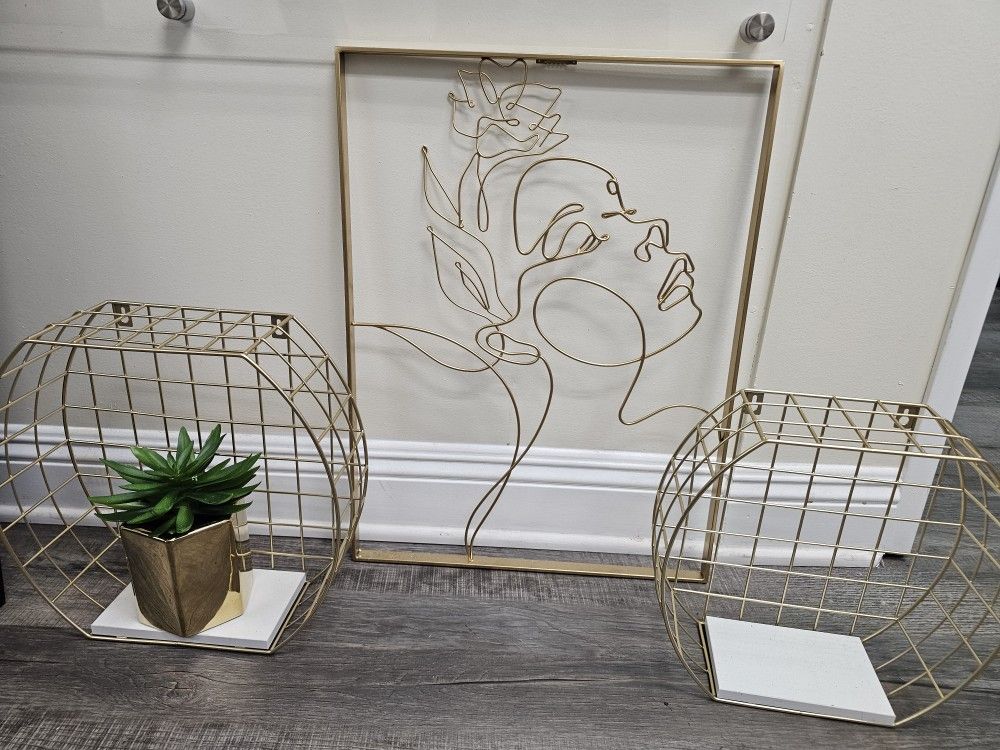 4 Piece Decoration Set