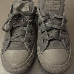 Converse Children’s Chuck Taylor Black Sneakers Size 2 