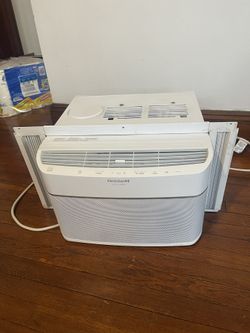Frigidaire Gallery 8,000 BTU Window AC W/wifi