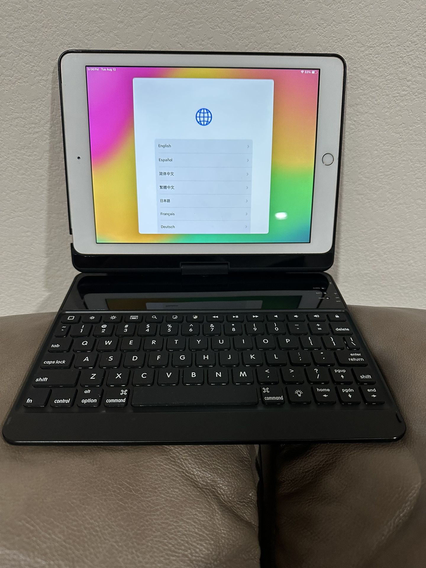 Apple iPad 6th Gen.