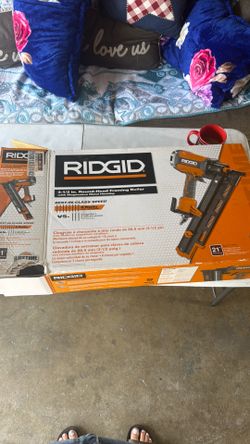 RIDGID Pneumatic 21-Degree 3-1/2 in. Round Head Framing Nailer