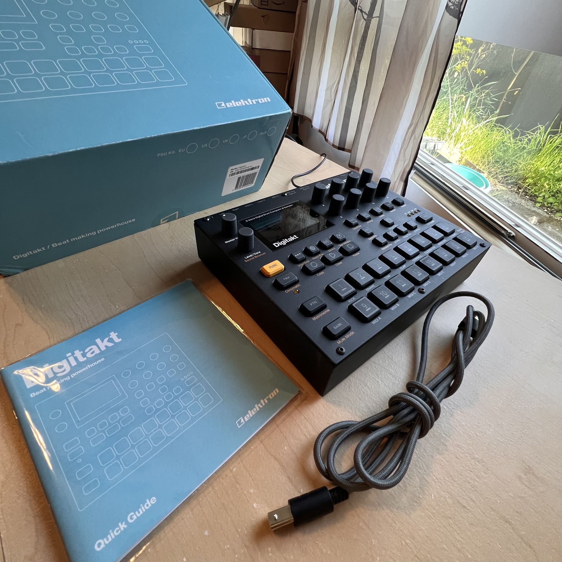 Elektron Digitakt Practically New