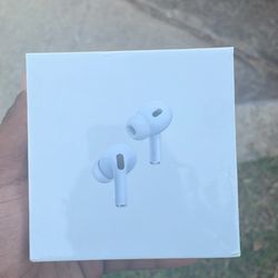 AirPods Pro 2nd Generation (2023) Charging Case 