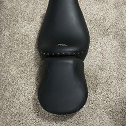 Harley-Davidson Road King motorcycle seat in Great Condition 