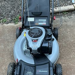 Murray 22 in. 140 cc Briggs & Stratton Walk Behind Gas Self-Propelled Lawn Mower with Front Wheel Drive and Bagger used 240
