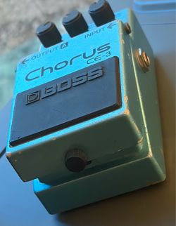 BOSS CE-3 Chorus Guitar Effect Pedal
