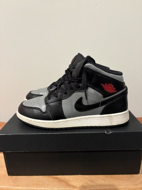 Air Jordan 1 Mid (GS) Shadow Grey Size 7y 