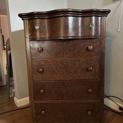  Solid Wood Dresser