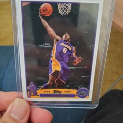 Kobe Bryant Topps Card