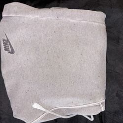 Nike sweats Paris men’s pants