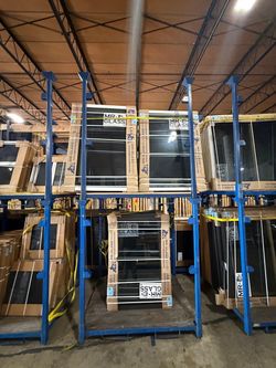 Impact Windows and Doors | Ventanas y Puertas de Impacto