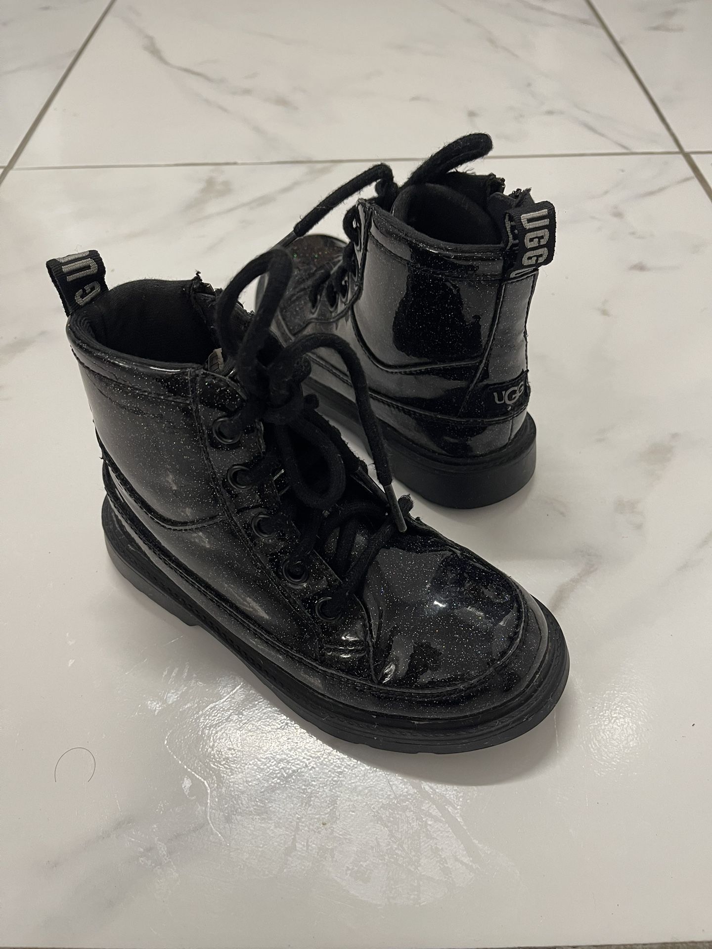 Girl Ugg Water Boots Size 12
