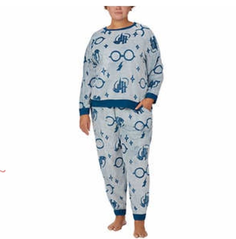 Womans fleece pijama