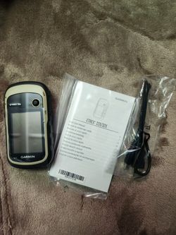 Garmin eTrex 32x, Rugged Handheld GPS NavigatorBrandGarmin
Model NameeTrex 32x
Screen Size2.2 Inches
Special FeatureLong battery life; Rugged design; 