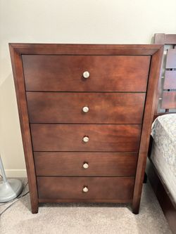 5 Drawers Chest