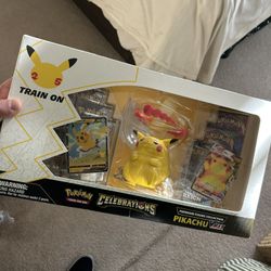 Pokemon Celebrations Figurine Box