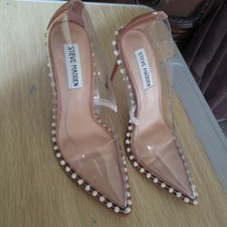 STEVE MADDEN SIZE 6M