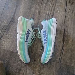 HOKA Graviota 5