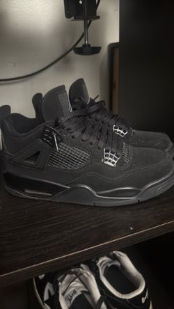 Air Jordan 4 Black Cat Sneakers
