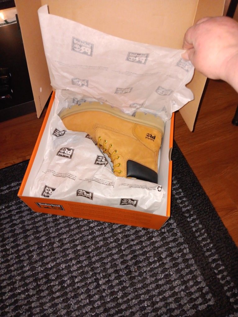 2 Pair Brand New Bever Worn Timberland Boots And Converse