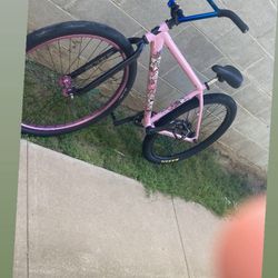 29er Pink Chad Trade For A Throne