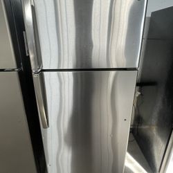 General Electric Stainless Steel Fridge $300 