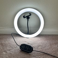 Free Ring light (without stand)