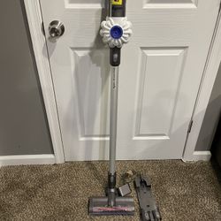 Dyson Vacuum 