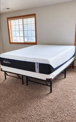 Newer Queen Tempur-Pedic LuxeAdapt 13" Mattress and Platform Bed Frame