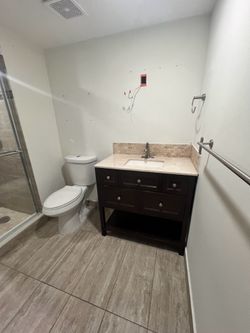 Toilet & vanity !!!!