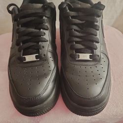 Nike Air Force 1 Low