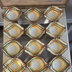 Vintage Vernon Ware "Plaid" - Set of 12 Hand-Painted Bowls Price: $144 for the set (or $20 each) Location: Katy, TX 77494 Description: Beautiful set o