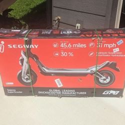 Segway GT3 super scooter w/45.6 mile range and 31mph 